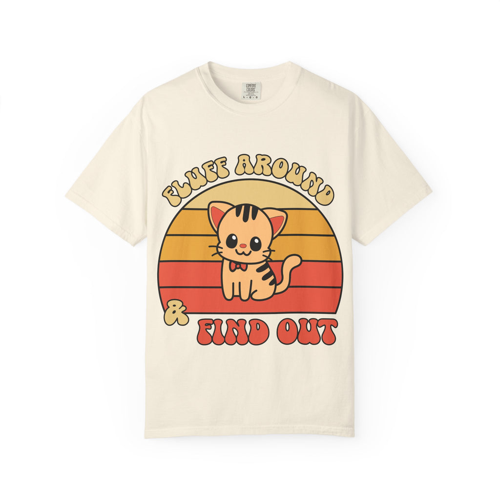 Curious Retro Kitten T-Shirt